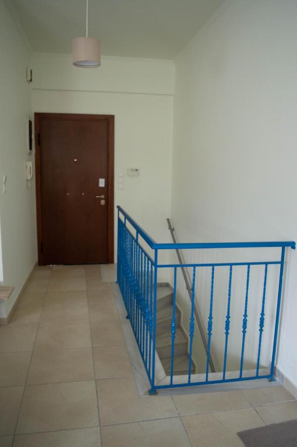 Blue And White Schinias Exterior foto